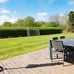Hébergement de vacances 9 Person Holiday Home In Hemmet Falen