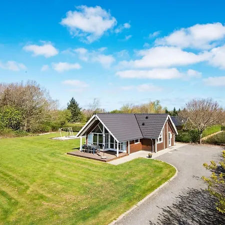 9 Person Holiday Home In Hemmet *